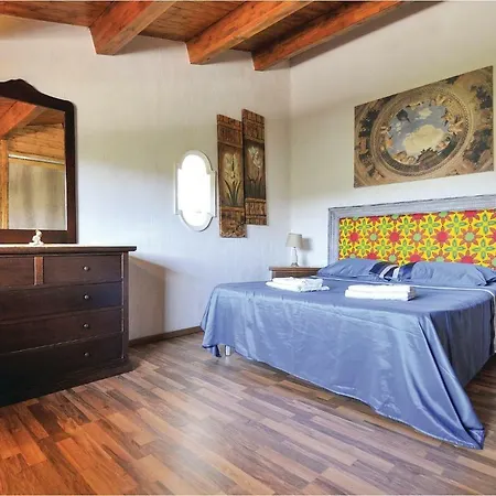 Holiday home Carrubbo *